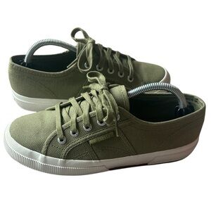 Superga 2750 Cotu Classic Sneakers size 37 6.5 Olive green lace up shoes canvas